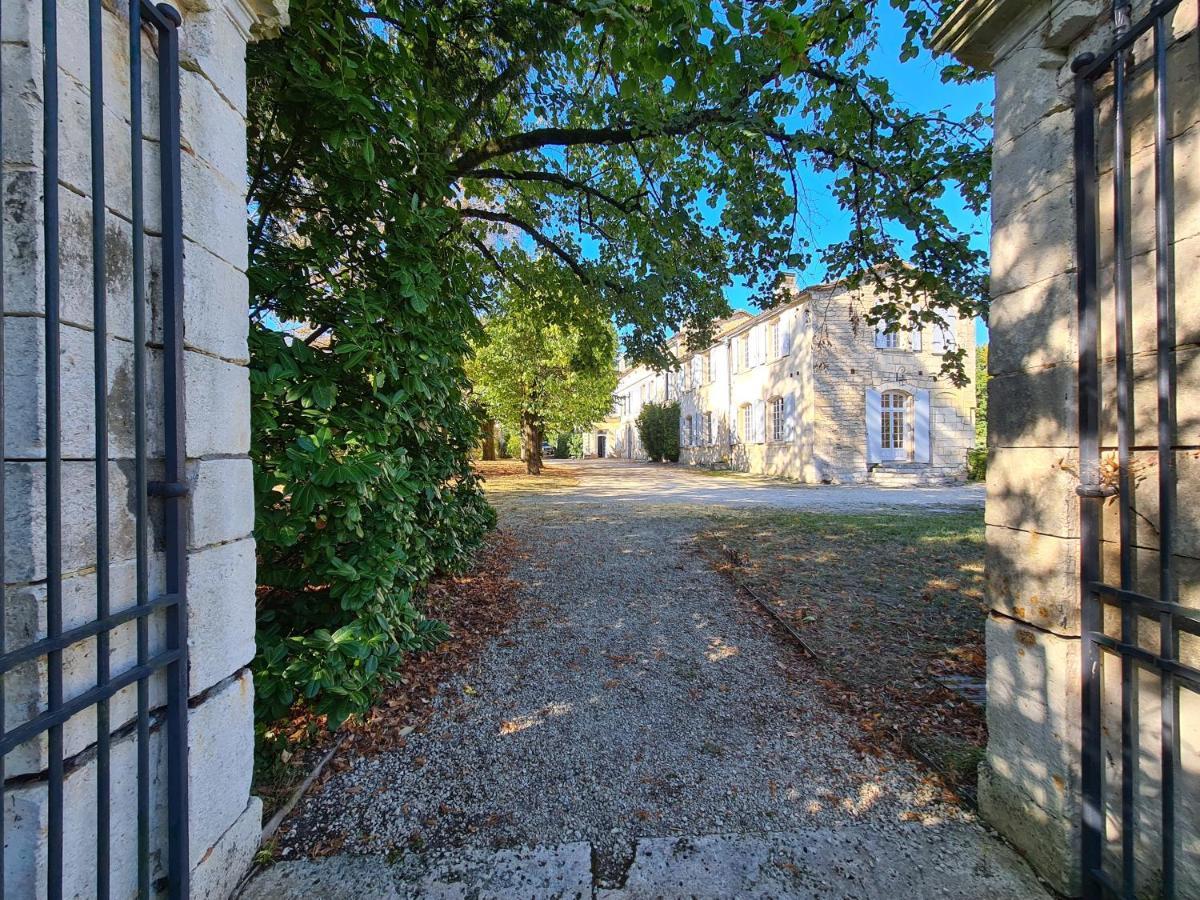 Domaine De Belisle Bed & Breakfast Magnac-sur-Touvre Exterior photo